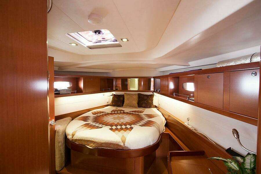 2013 Beneteau Oceanis