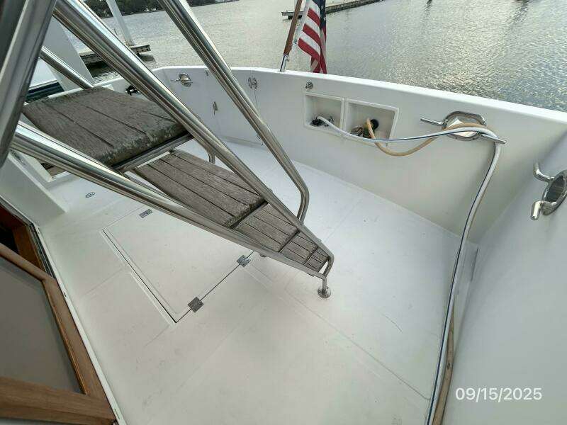 45' Ocean Alexander aftdeck2