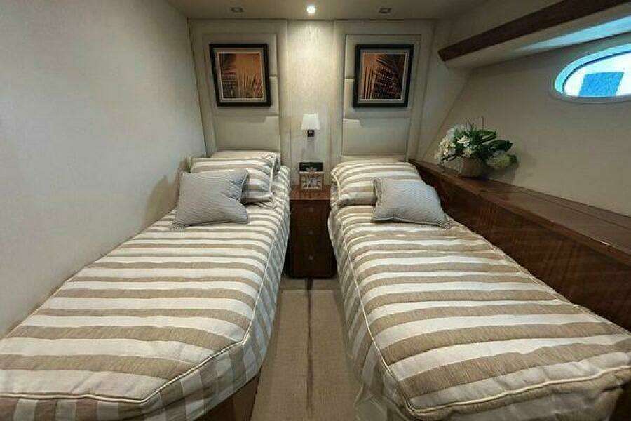 2019 Viking Motor Yacht