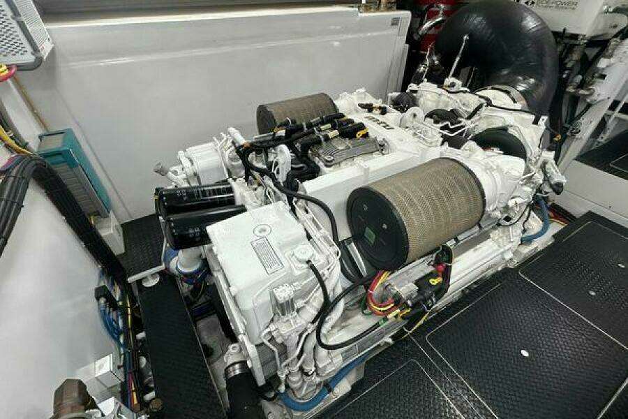 2019 Viking Motor Yacht