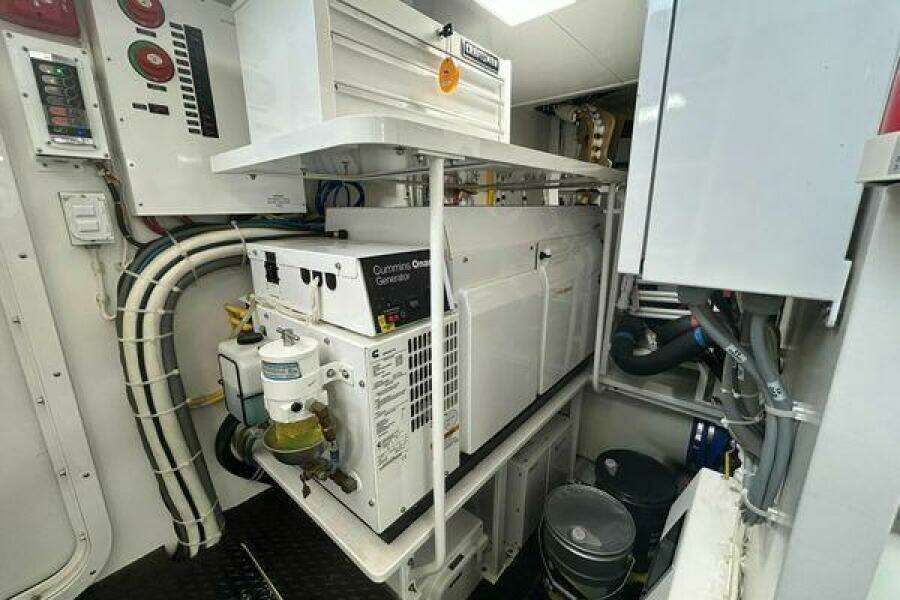 2019 Viking Motor Yacht