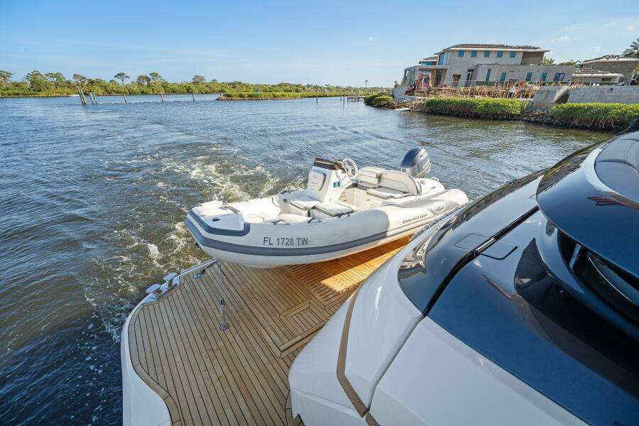 Princess Y95 JUST  PERFECT - Exterior Stern