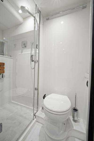 Princess Y95 JUST  PERFECT - Captain Cabin Ensuite Head