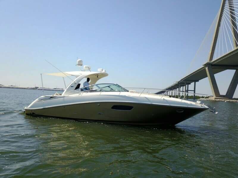2009 Sea Ray 350 Sundancer