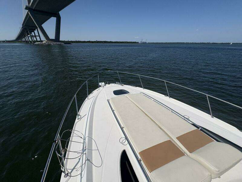 2009 Sea Ray 350 Sundancer