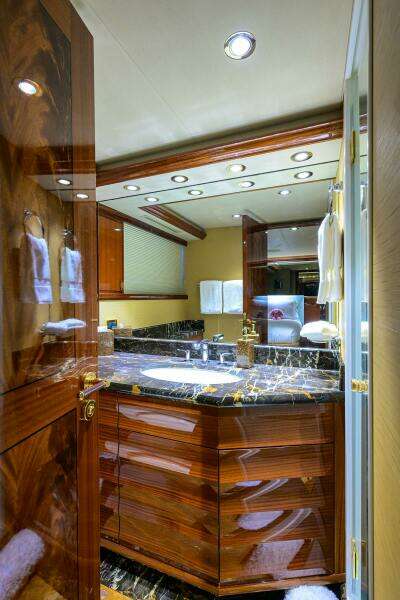 2014 Westport Westport 112