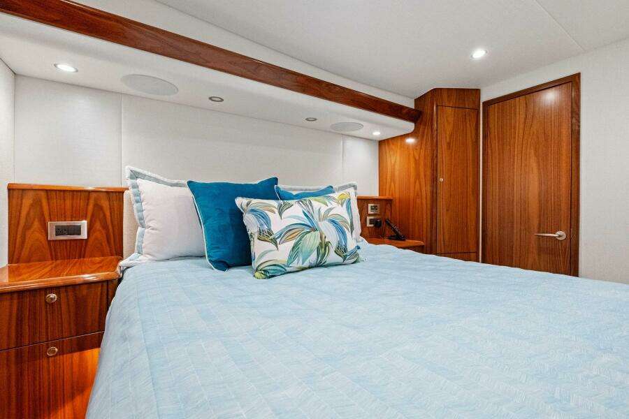 2025 Viking 58 Convertible "Galati Yacht Sales Trade"