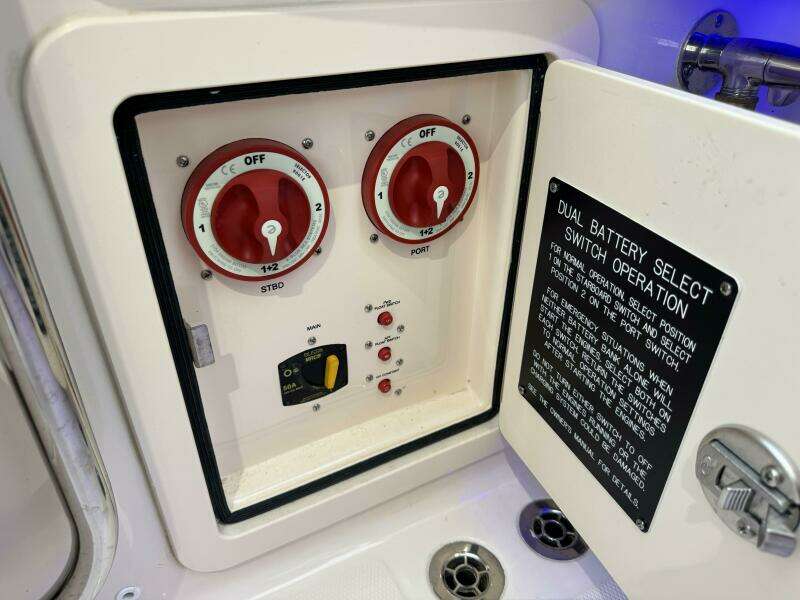 2023 Grady-White Freedom 255