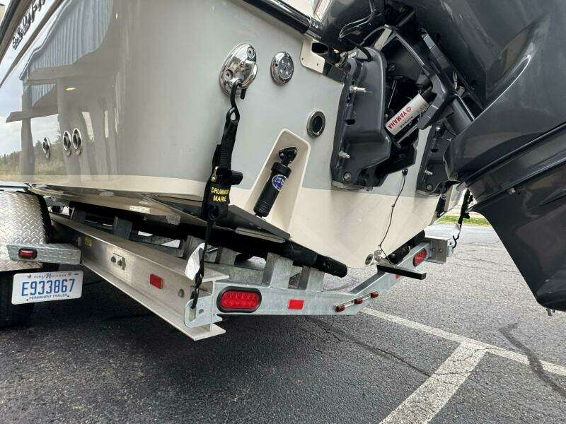 2023 Grady-White Freedom 255