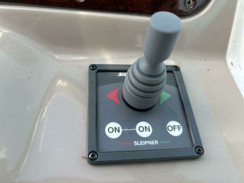 2004 Wellcraft Excalibur