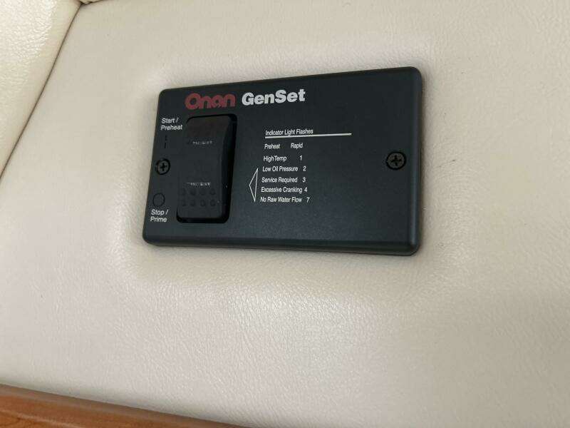 2004 Wellcraft Excalibur