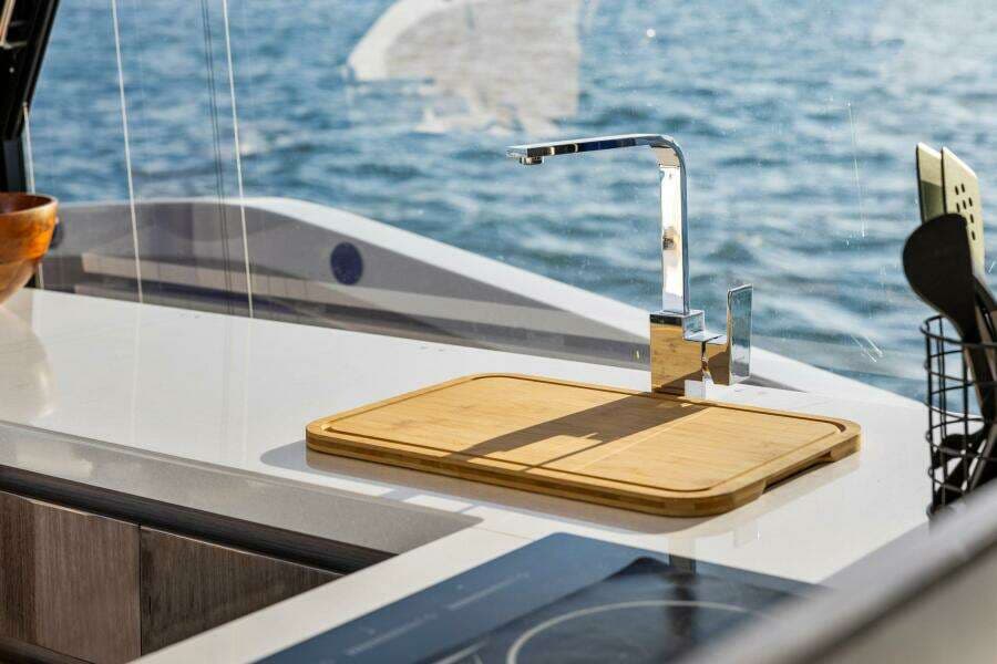 2025 Galeon 50 FLY