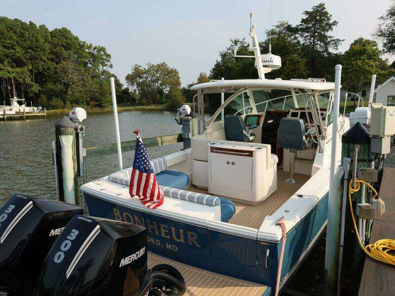 Starboard Quarter On Lift 