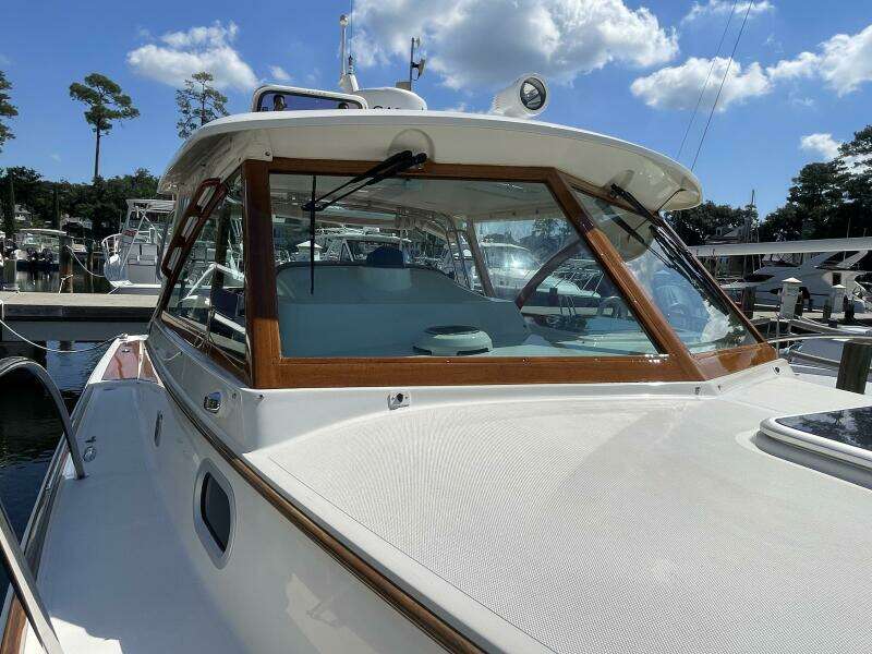 2017 Hunt Surfhunter 29