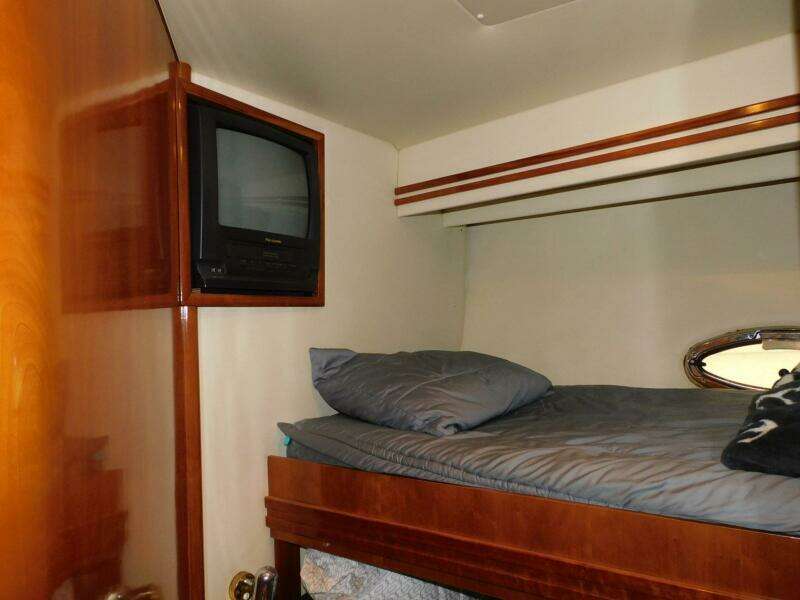 2002 Carver 570 Voyager Pilothouse