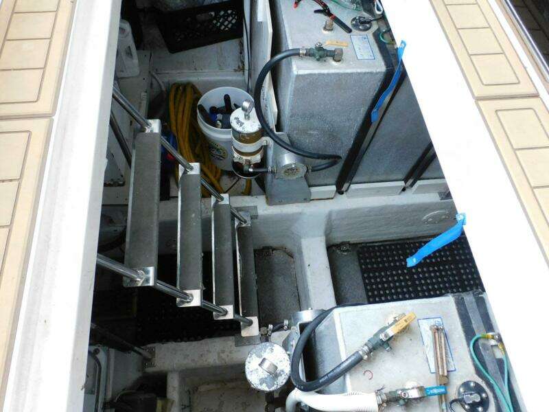 2002 Carver 570 Voyager Pilothouse