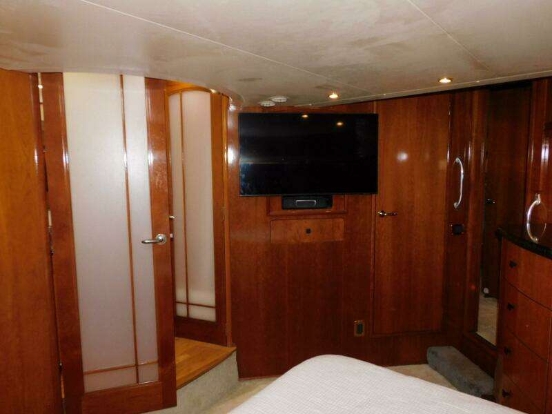 2002 Carver 570 Voyager Pilothouse