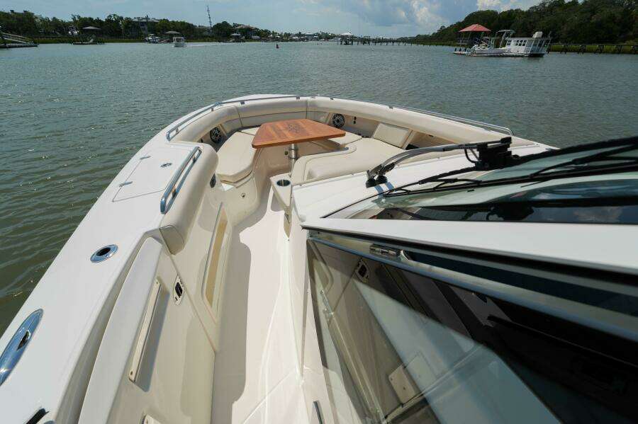 Boston Whaler 380 Realm- Bow Seating