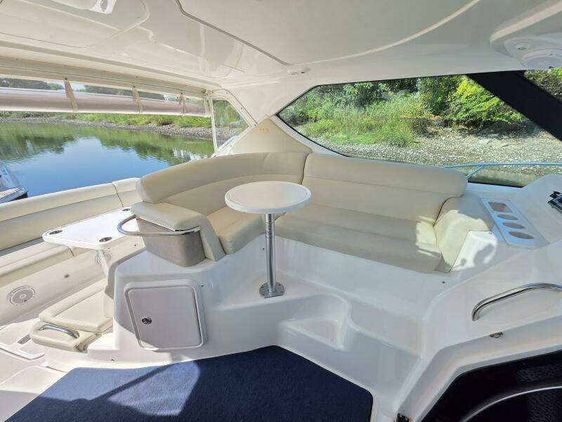 2007 Tiara Yachts 3900 Sovran