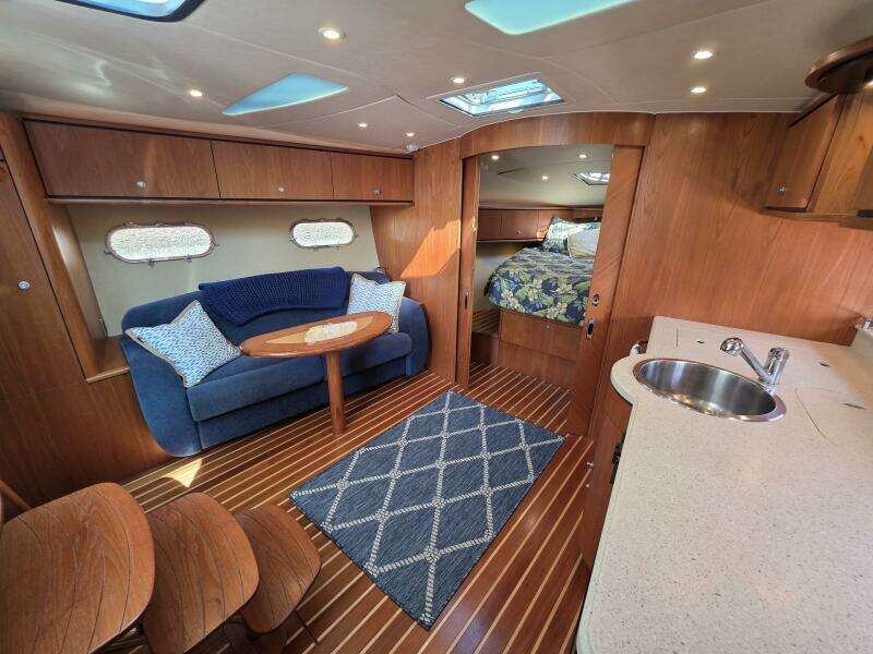 2007 Tiara Yachts 3900 Sovran