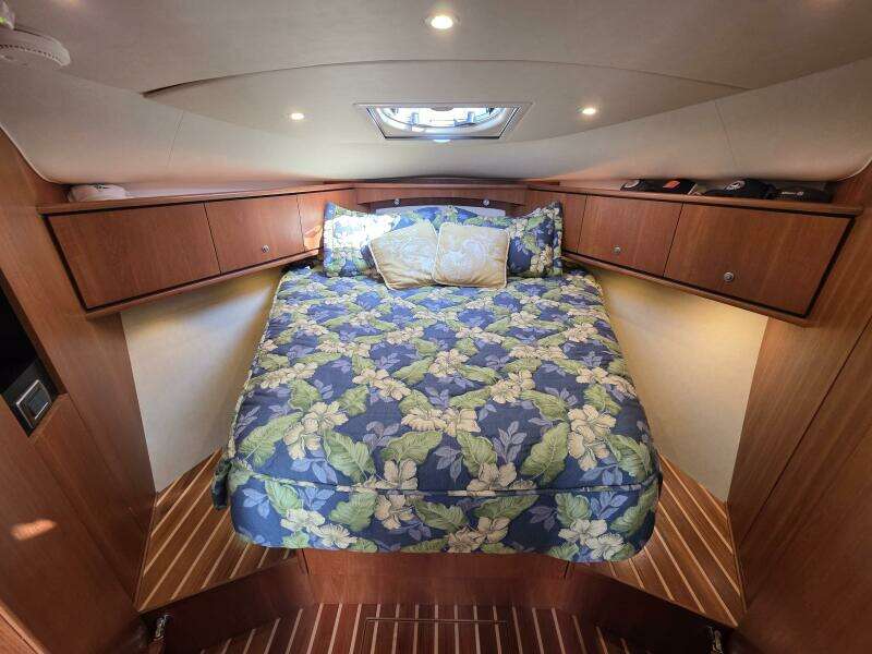2007 Tiara Yachts 3900 Sovran