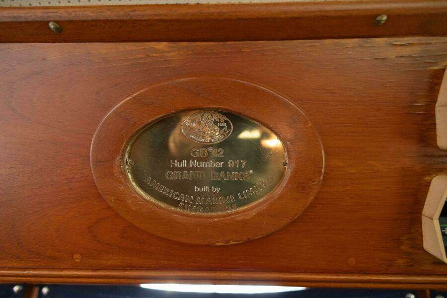 1985 Grand Banks Classic