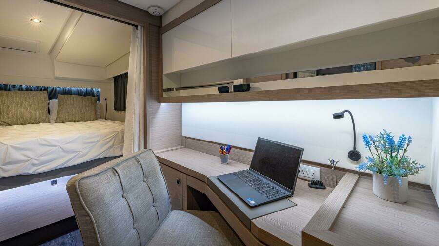 Happy Here   Int Cabin Maestro 3