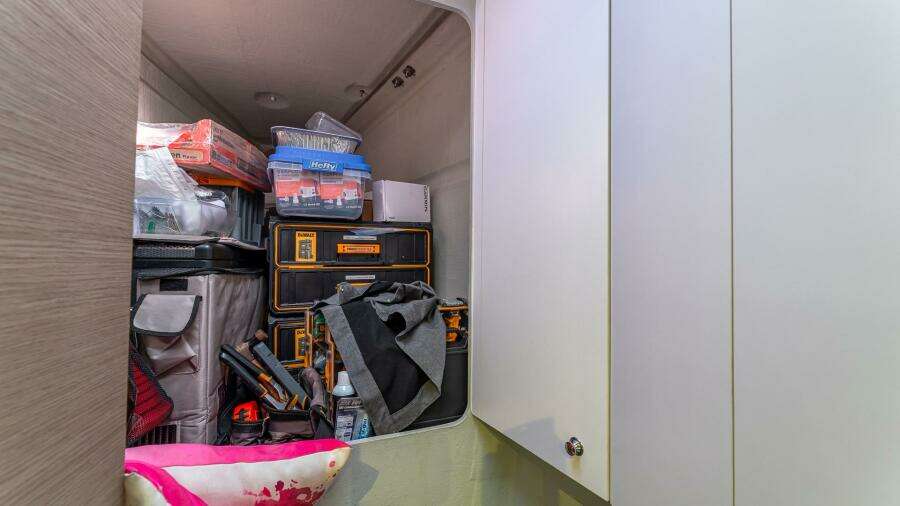 Happy Here   Int Equipment 2