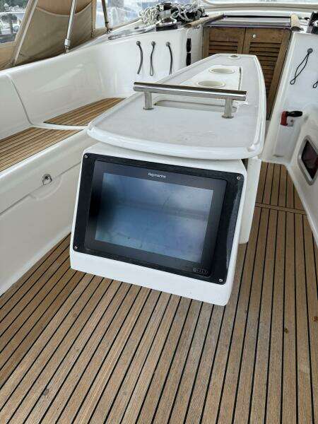 2012 Beneteau 43