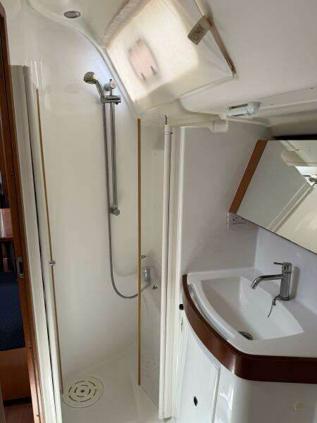 2012 Beneteau 43