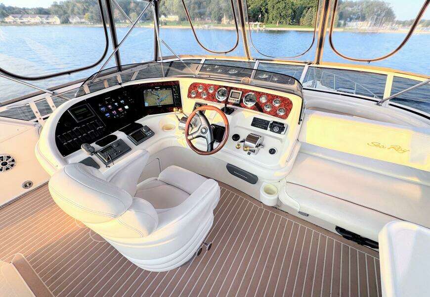 2000 Sea Ray 450 Express Bridge