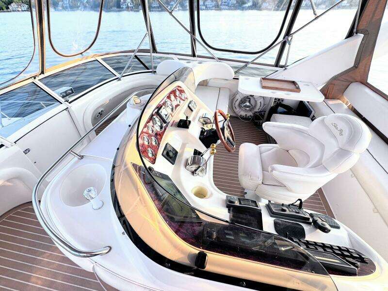 2000 Sea Ray 450 Express Bridge