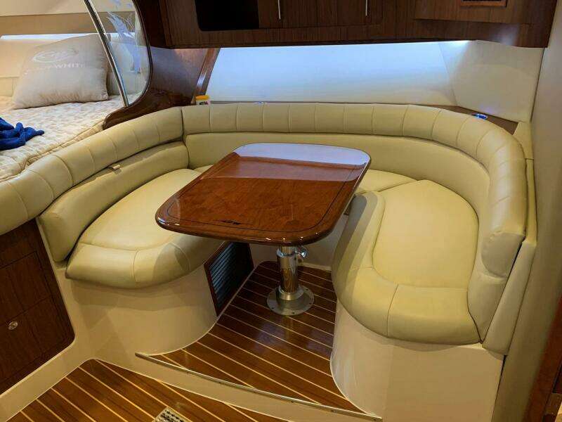 2015 Grady-White Express 370