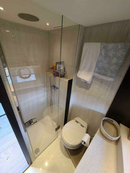 2023 Sunseeker 68 Manhattan