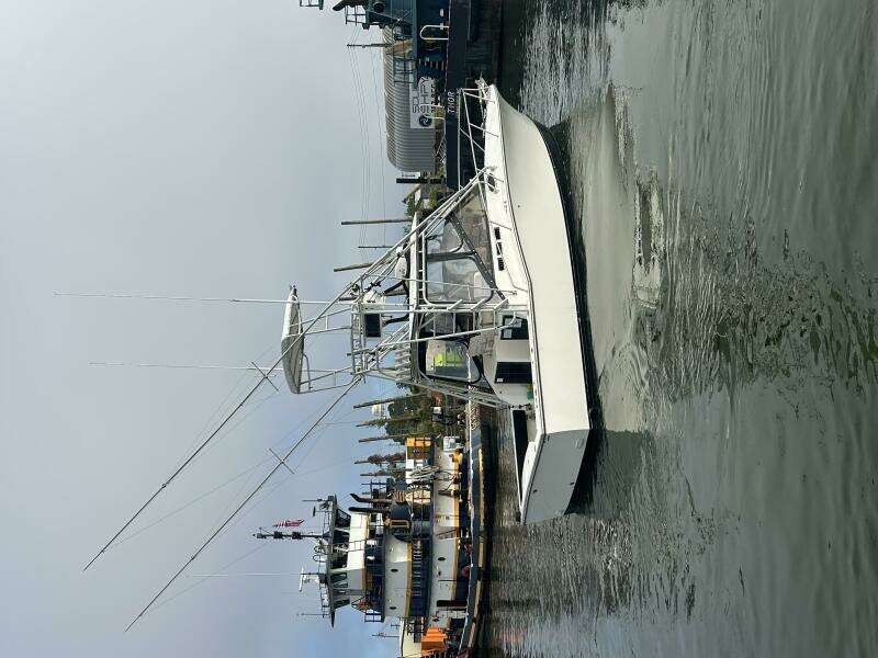 1995 Carolina Classic 28 Express