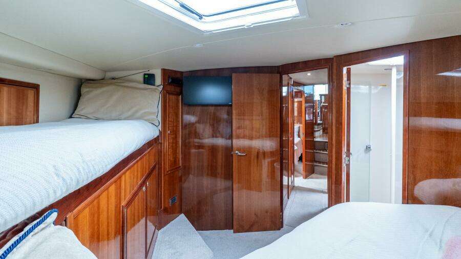 2005 Riviera 51 Flybridge