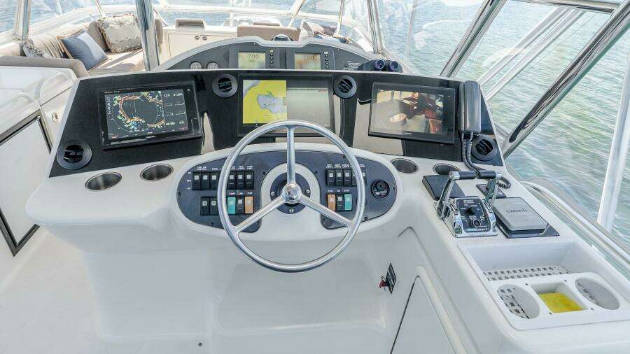 2005 Riviera 51 Flybridge