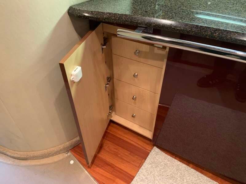 2007 Sea Ray 52 SUNDANCER