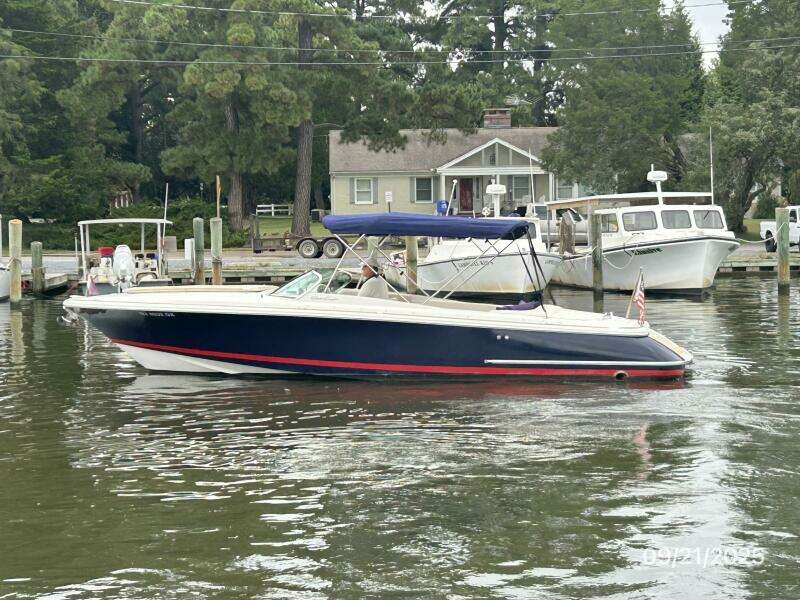 28' Chris-Craft port profile2