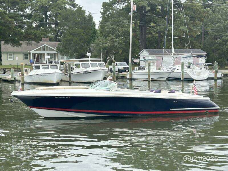 28' Chris-Craft port profile1