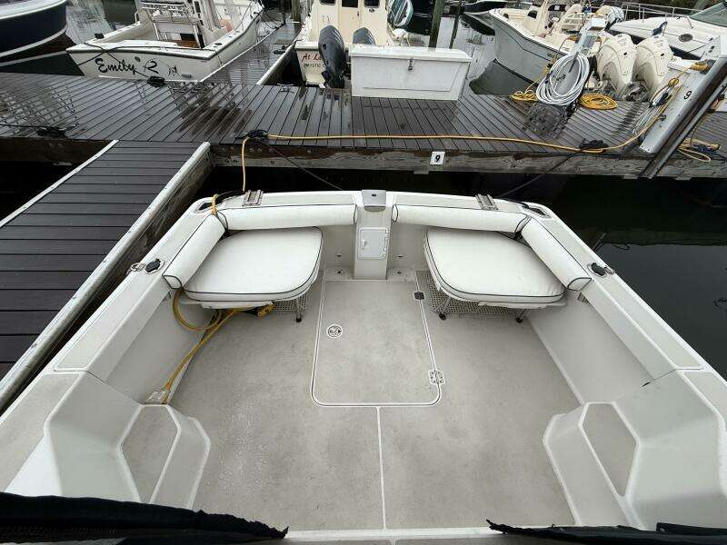 2005 Back Cove 26 Hardtop Express