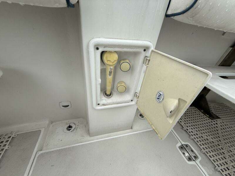 2005 Back Cove 26 Hardtop Express