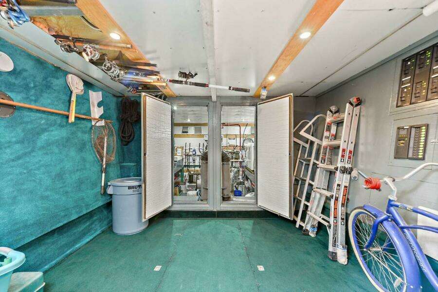 2018 Avenger Luxury Catamaran Coastal Cruiser