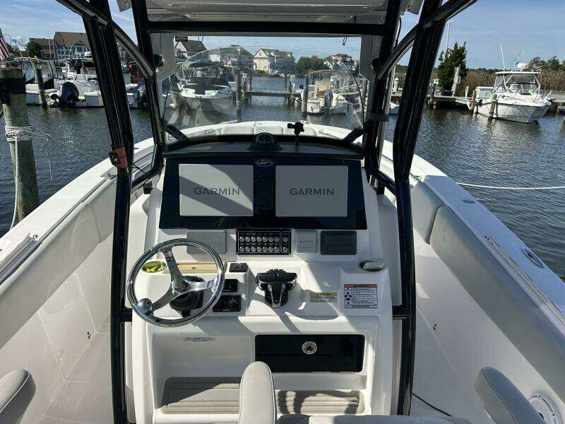 2021 Sea Fox 288 Commander