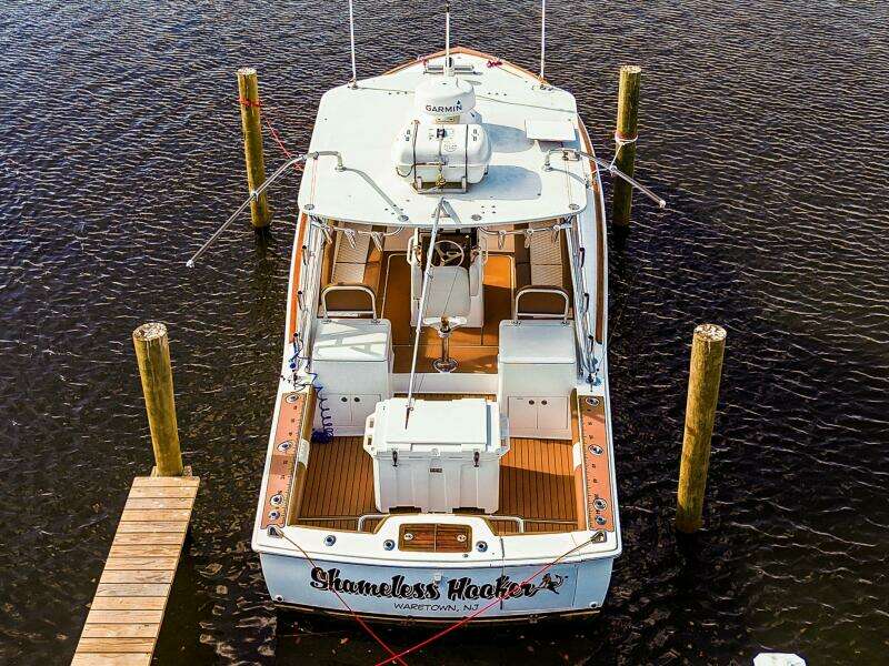2005 Egg Harbor 35' Predator Express