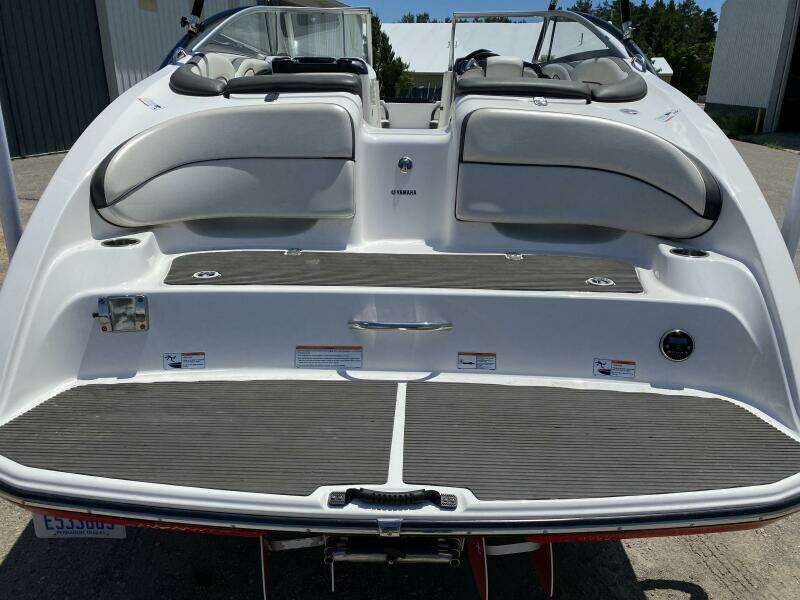 2013 Yamaha Boats AR240 HO