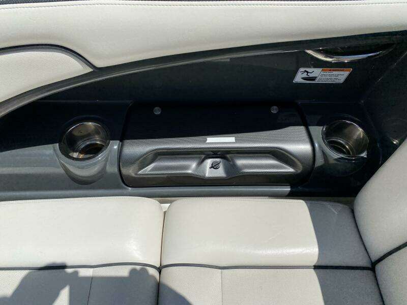 2013 Yamaha Boats AR240 HO