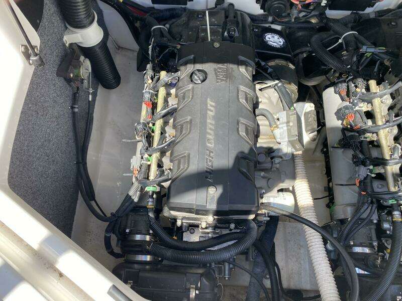 2013 Yamaha Boats AR240 HO