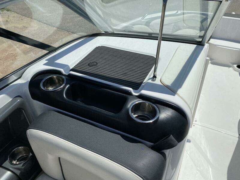 2013 Yamaha Boats AR240 HO