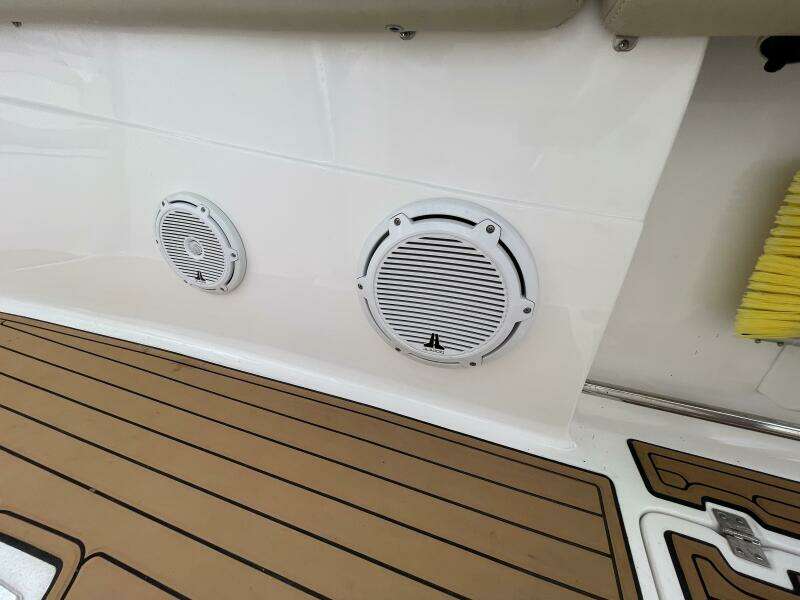 2017 Sea Fox 288 Commander